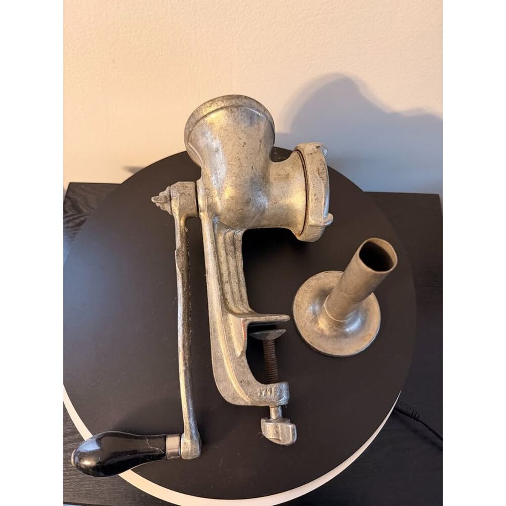 Vintage Griswold Cast Iron #3 Hand Crank Bench Mount Meat Grinder